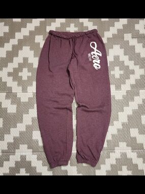 Aéropostale Joggers - Comfy & Urban Style